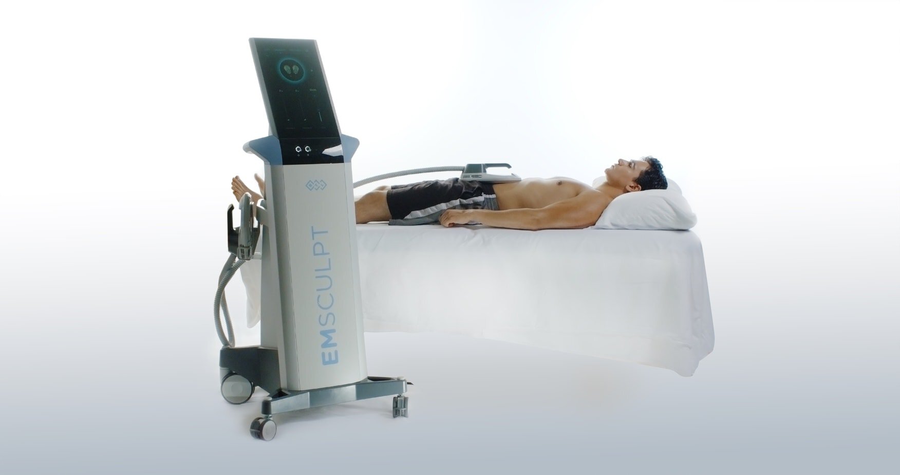 EMsculpt machine at slim studio with male patient
