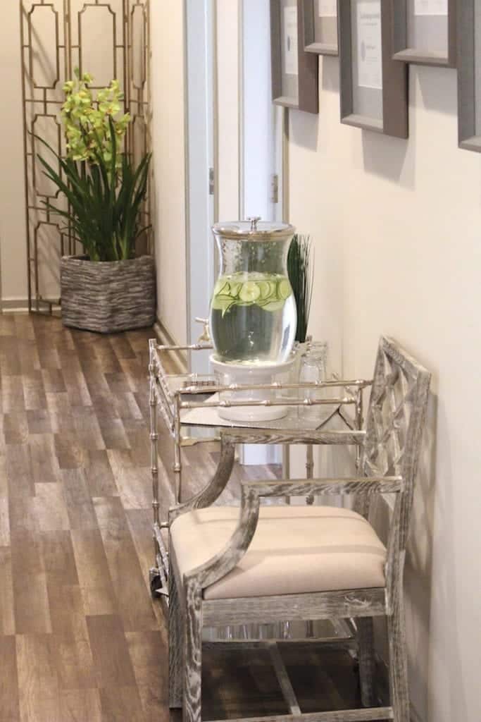 Atlanta Body Sculpting center waiting chair